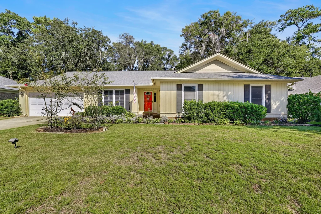 928 Moss Dr - 001 (Photos)