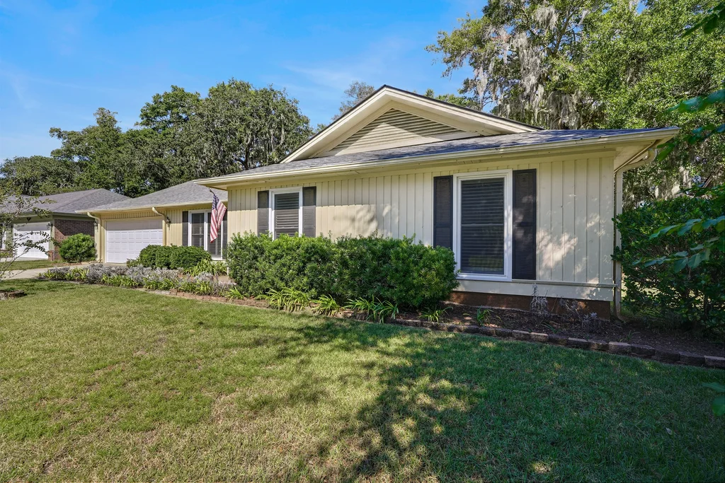 928 Moss Dr - 007 (Photos)