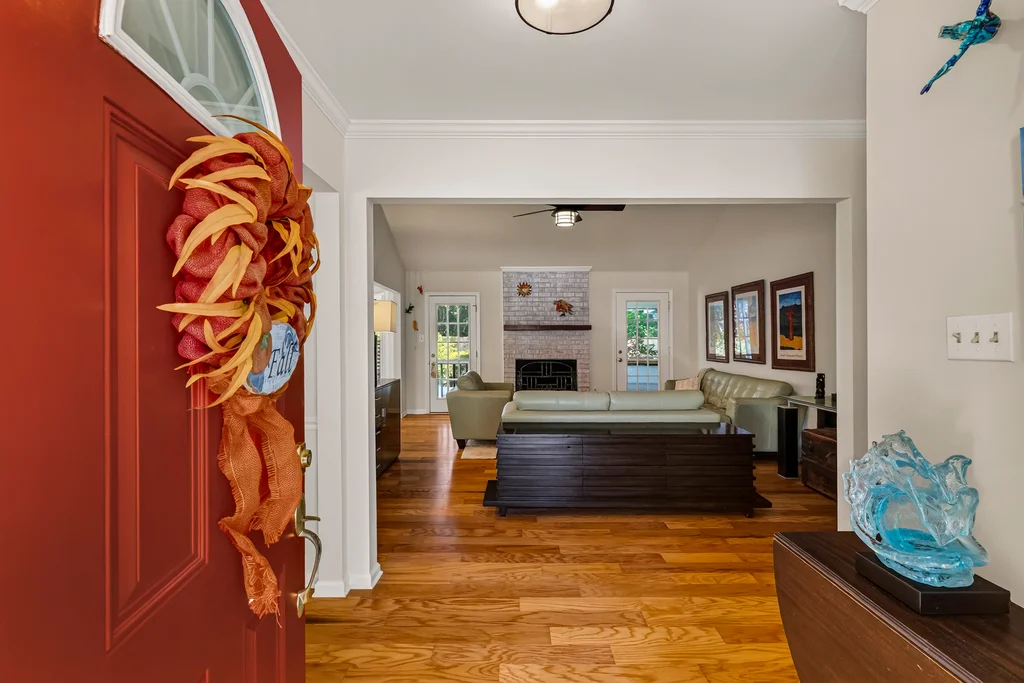 928 Moss Dr - 010 (Photos)
