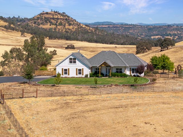 4460 Myvalli Dr - 003 Photos