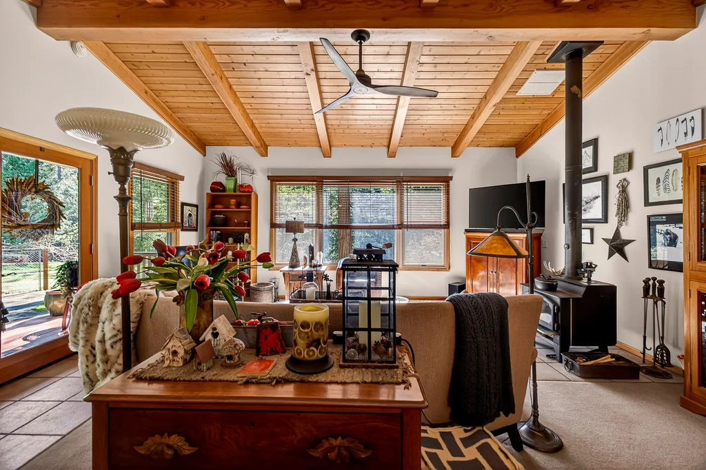 62 Hollow Oak Ln - 006 (Photos)