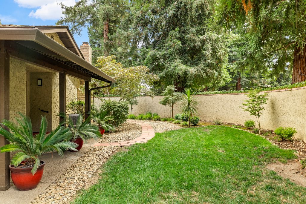 24 Northwood Commons Pl - 006 (Photos)