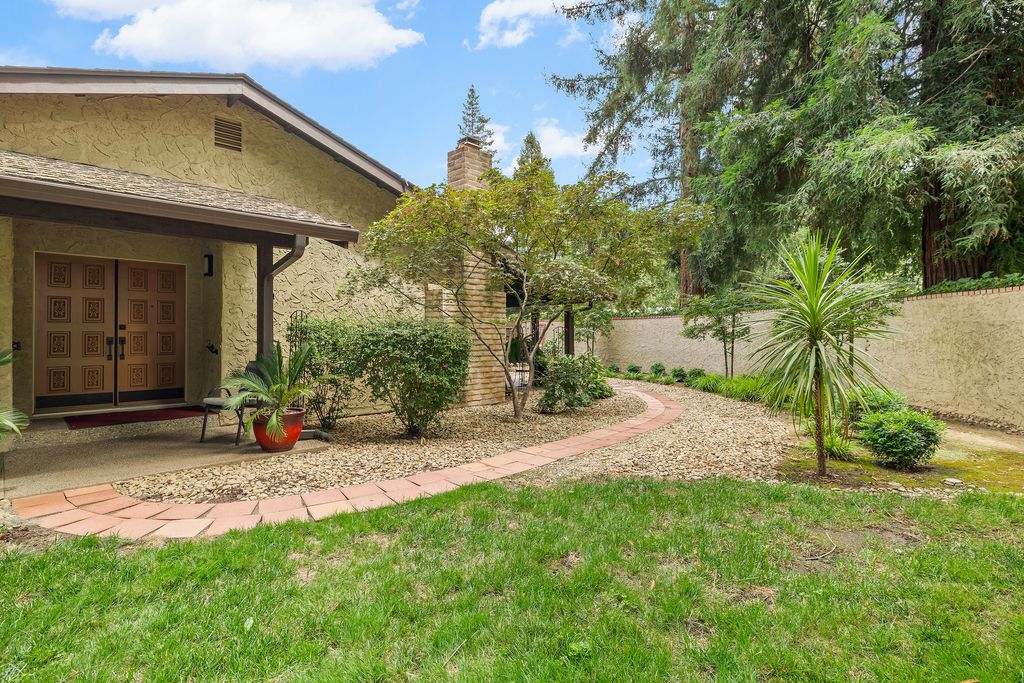 24 Northwood Commons Pl - 008 (Photos)