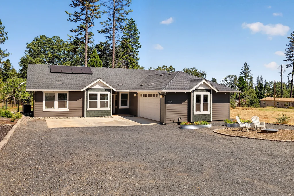 7174 Clark Rd - 003 (Photos)