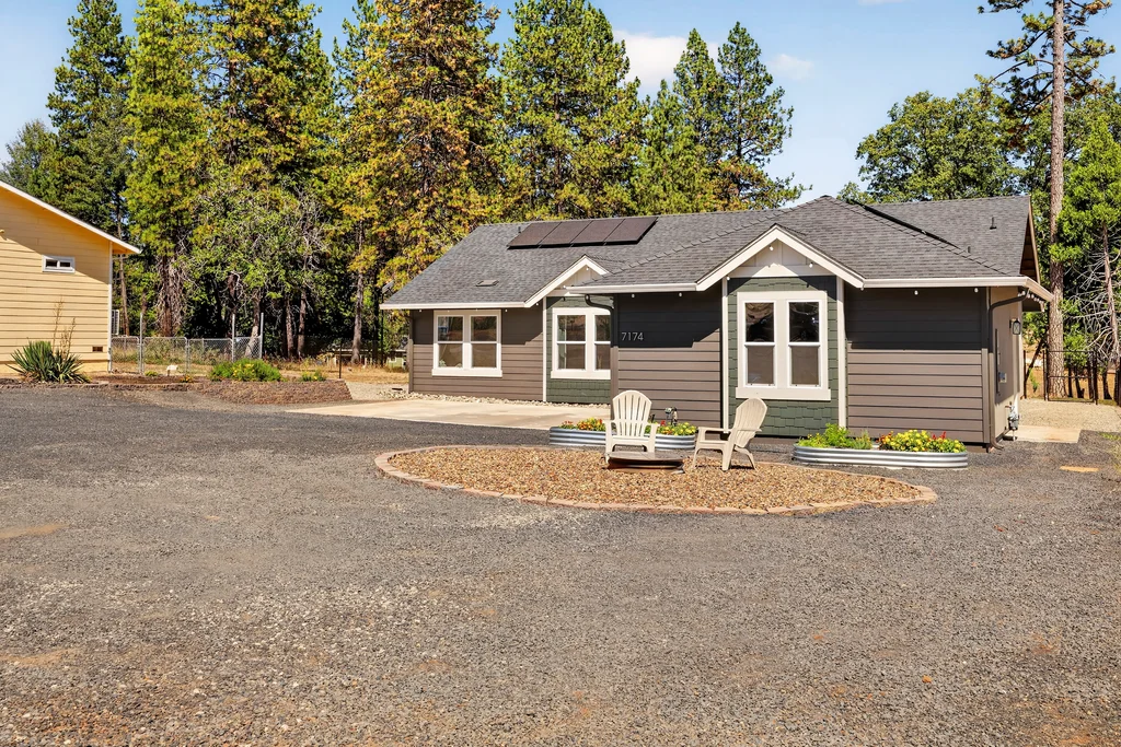 7174 Clark Rd - 005 (Photos)