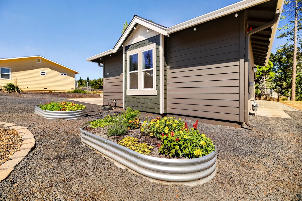 7174 Clark Rd - 008 (Photos)
