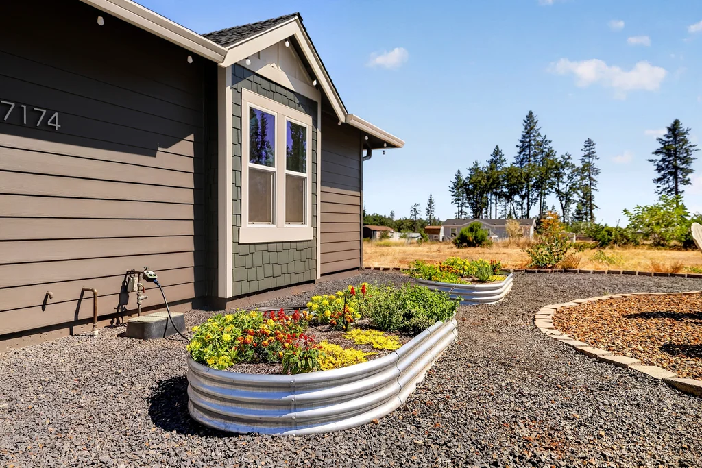 7174 Clark Rd - 009 (Photos)