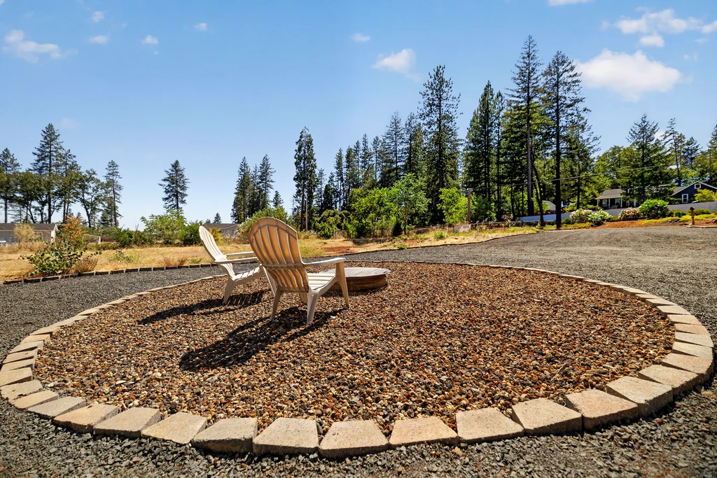 7174 Clark Rd - 010 (Photos)