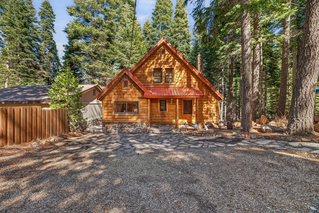 2880 Terrace Dr - 001 (Photos)