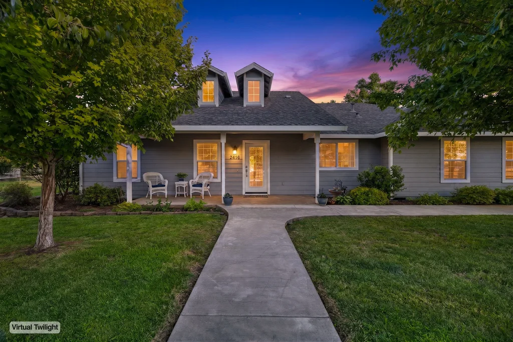 2416 Villa Vista Dr - 002 (Photos)