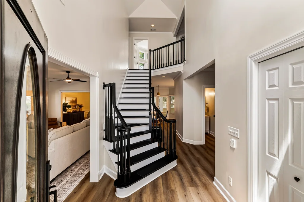 9 Devon Rd - 010 (Photos)