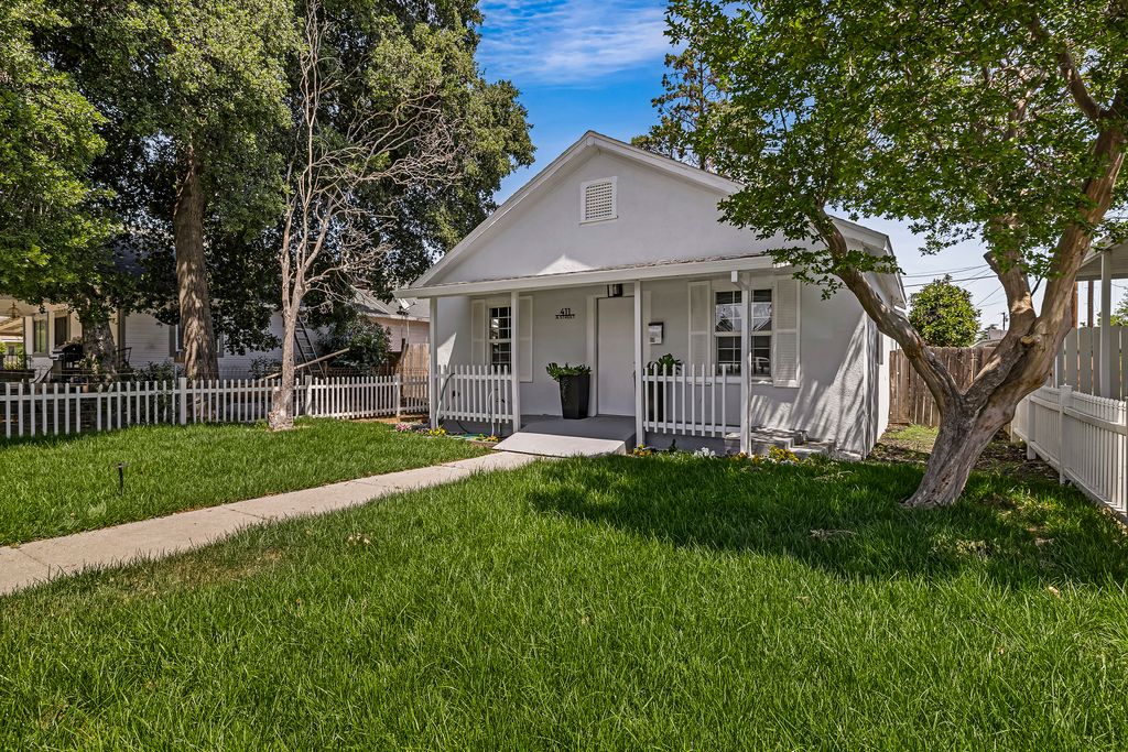 411 A St - 005 (Photos)