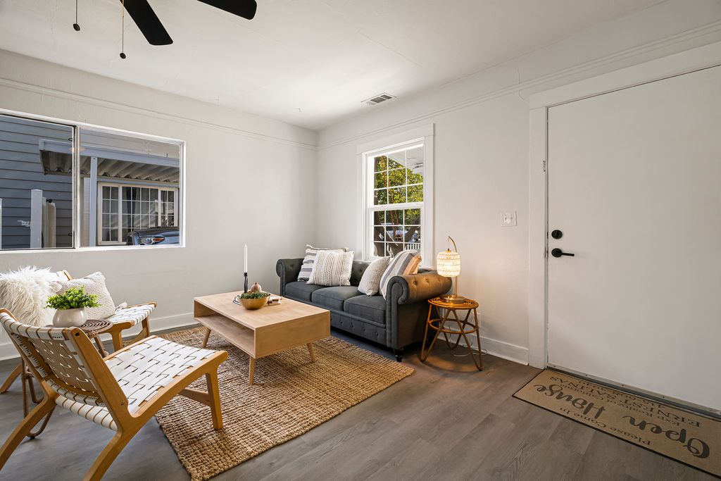 411 A St - 009 (Photos)