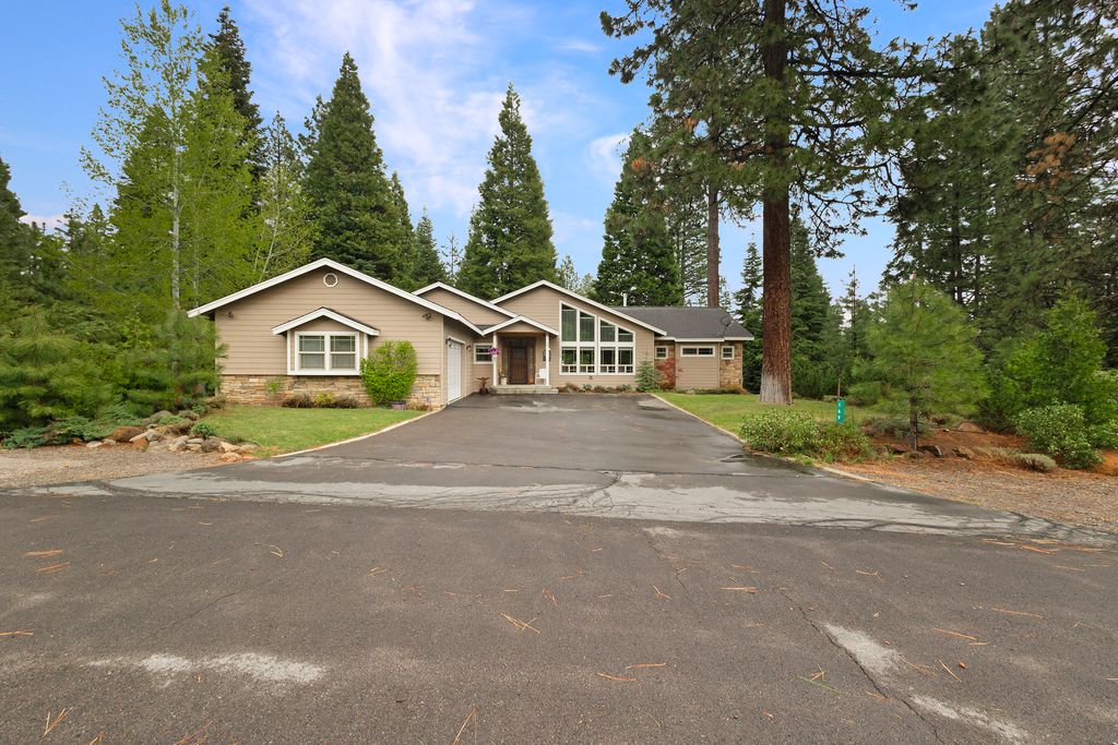 169 Highwood Cir - 003 (Photos)