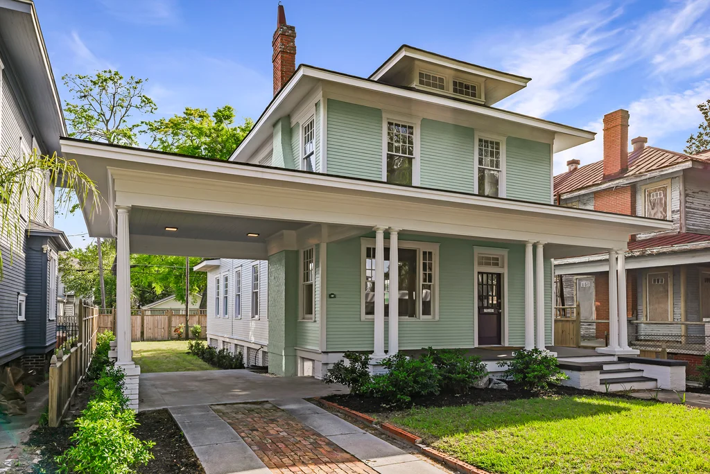 627 W 37th St - 007 Photos
