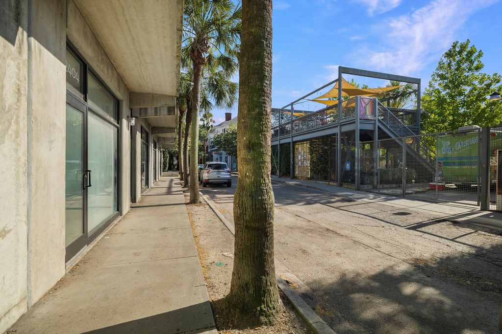 2406 De Soto Ave - 001 (Photos)