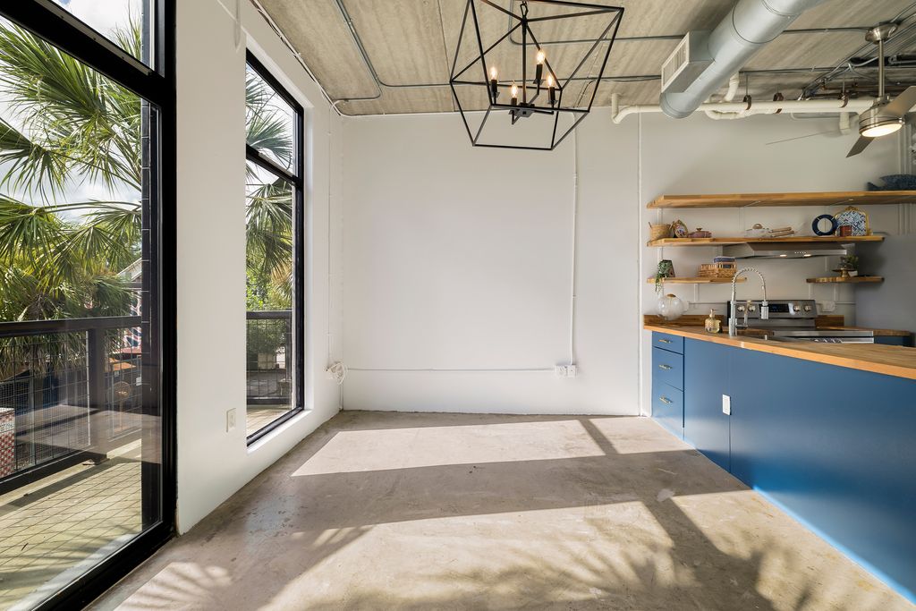 2406 De Soto Ave - 012 (Photos)