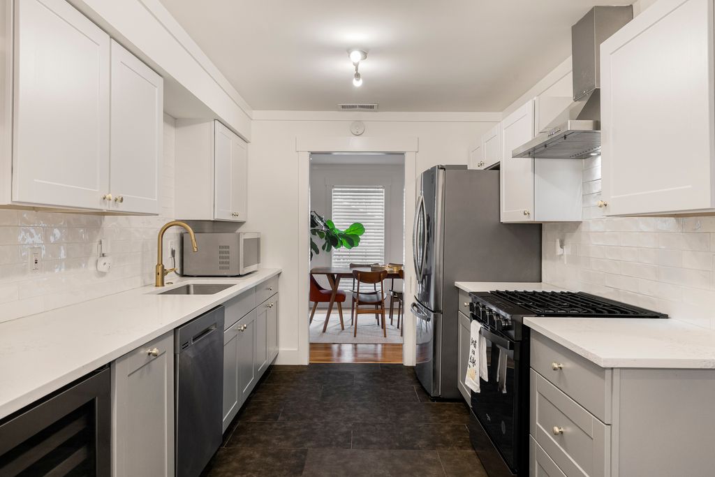 503 Stuart St - 021 Photos