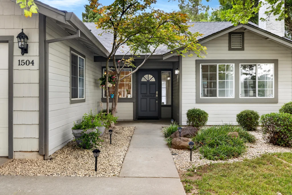 1504 La Linda Ln - 007 (Photos)
