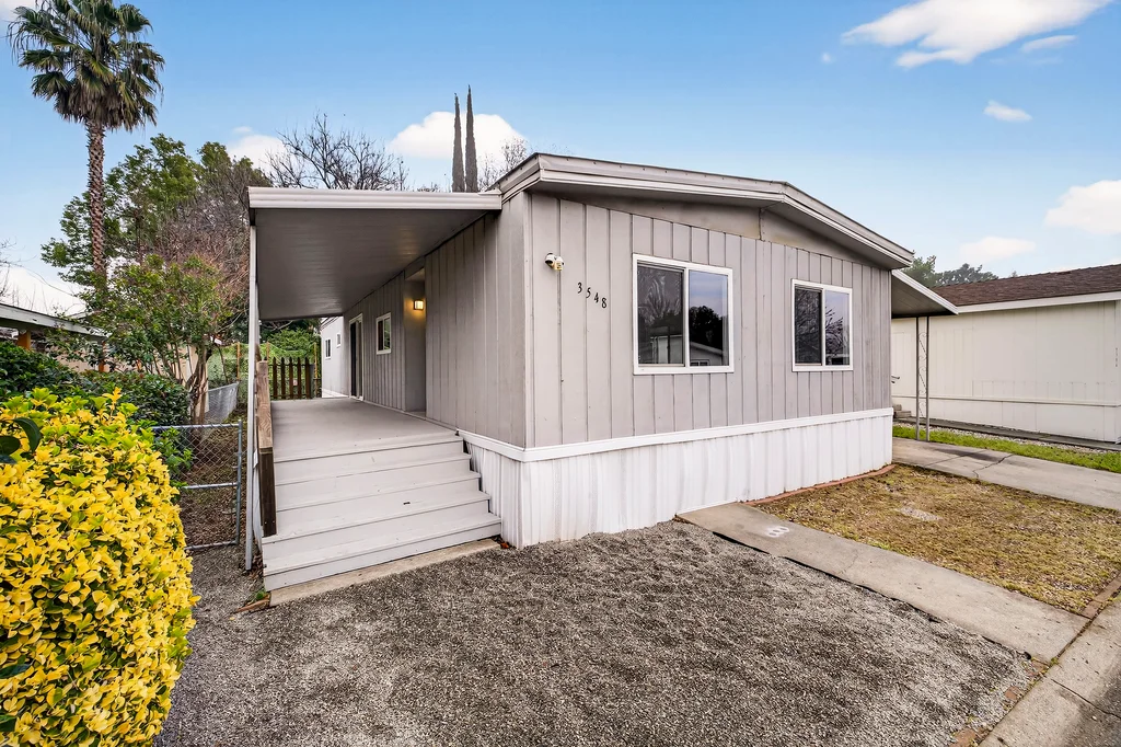 3548 Vía Medio - 004 (Photos)