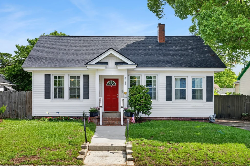 2124 E 39th St - 001 (Photos)
