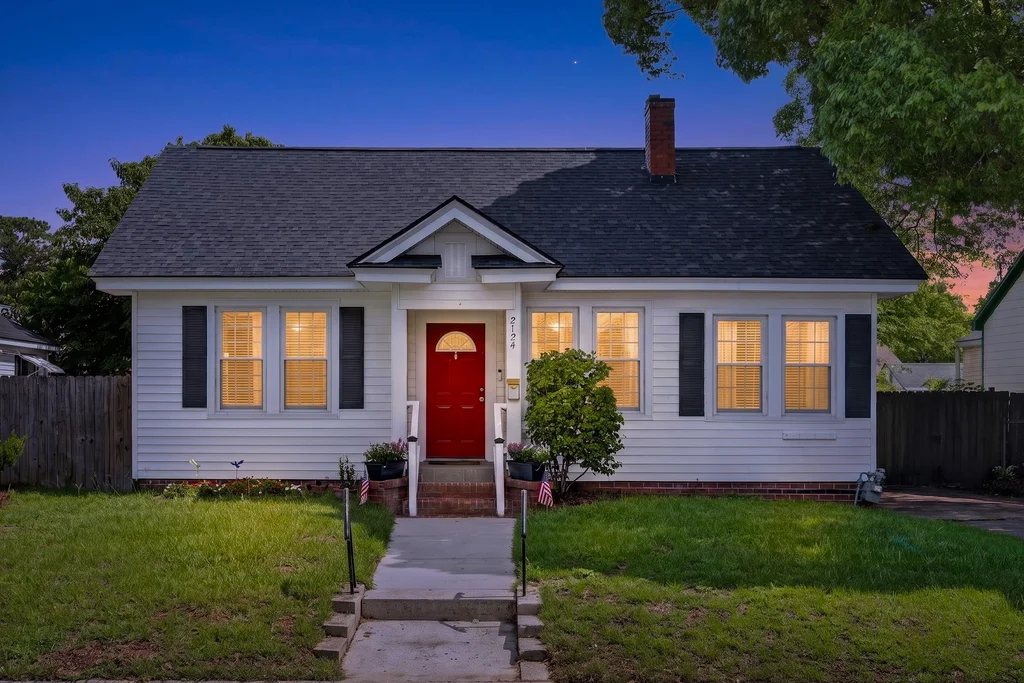 2124 E 39th St - 002 (Photos)