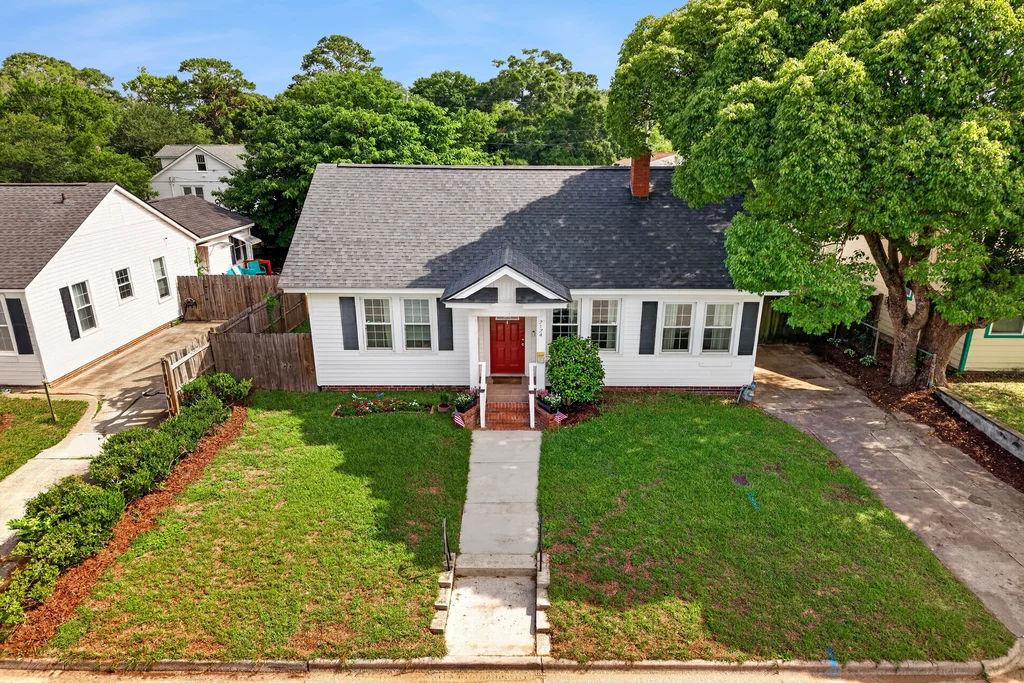 2124 E 39th St - 003 (Photos)