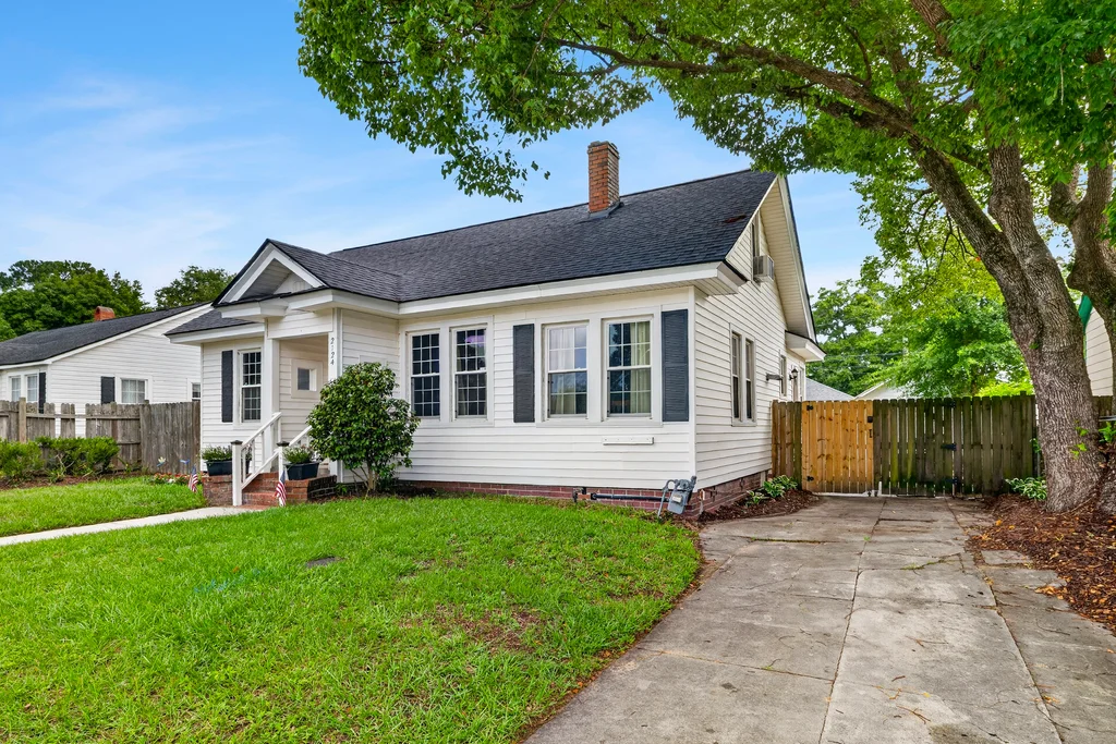 2124 E 39th St - 005 (Photos)