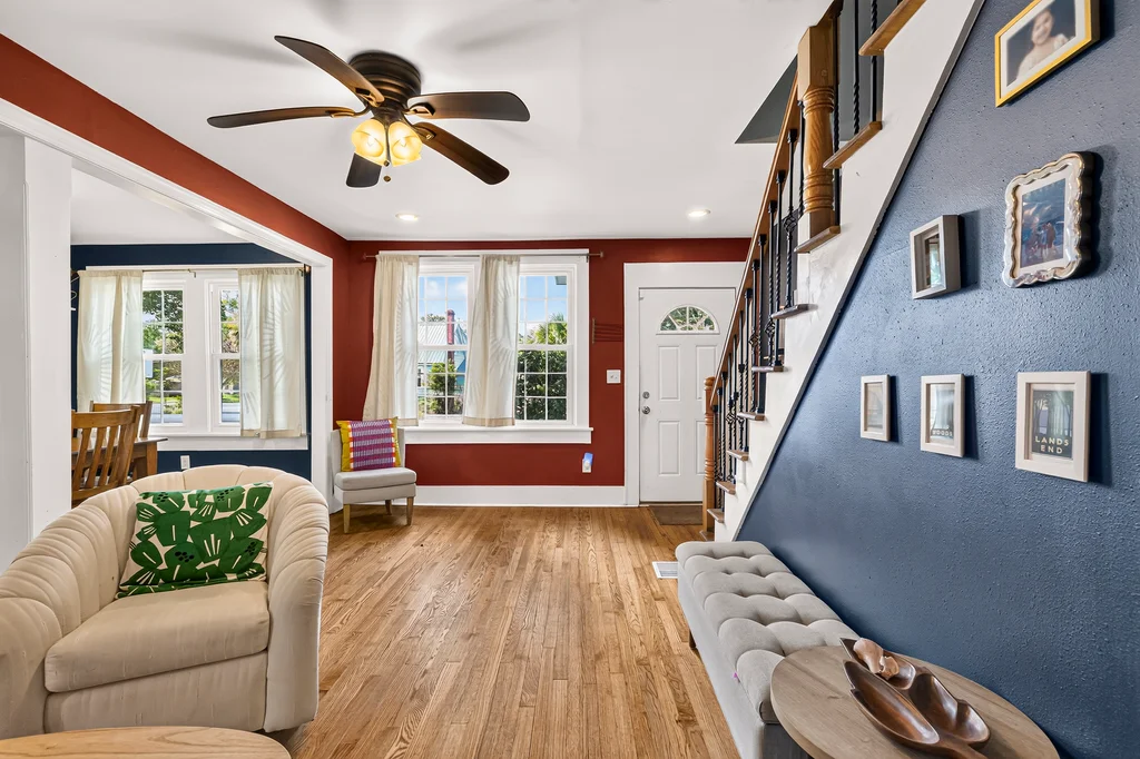 2124 E 39th St - 010 (Photos)