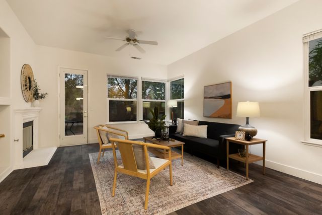 1618 Harvest Glen Dr - 006 Photos