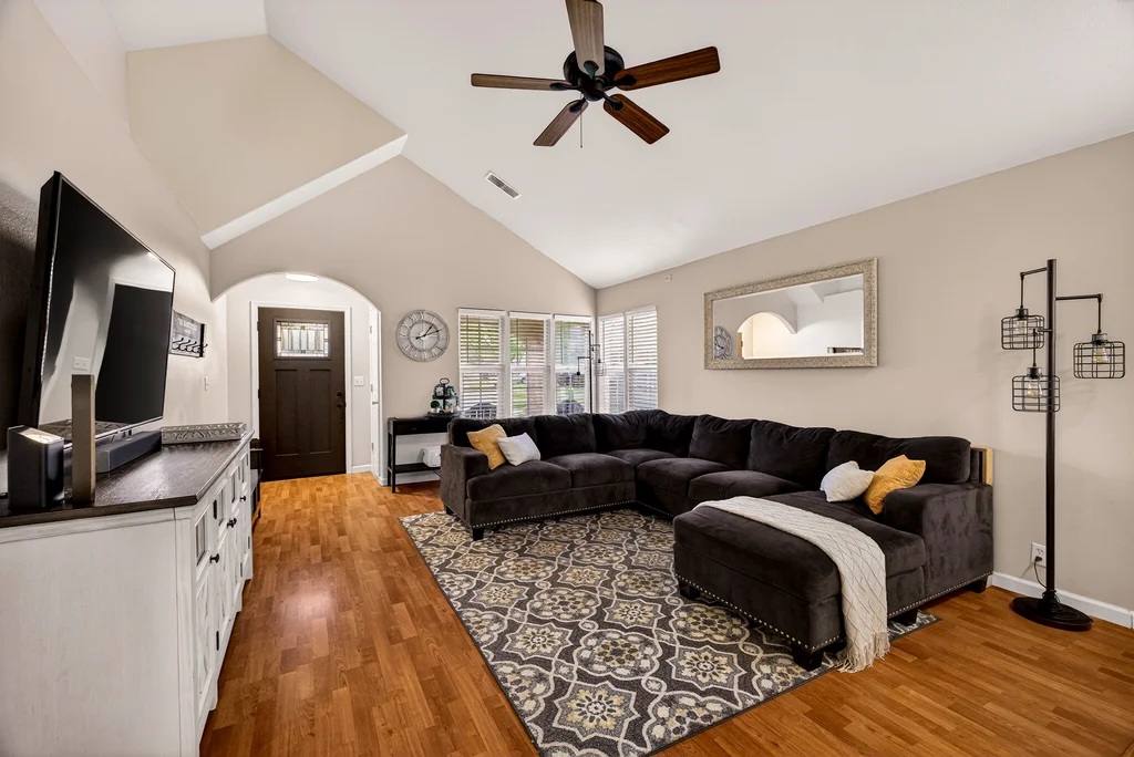 1185 Deschutes Dr, Chico - 010 (Photos)