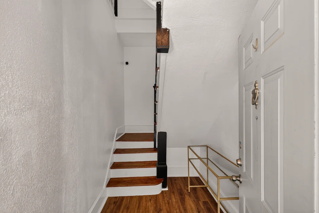743 E Henry St - 011 (Photos)