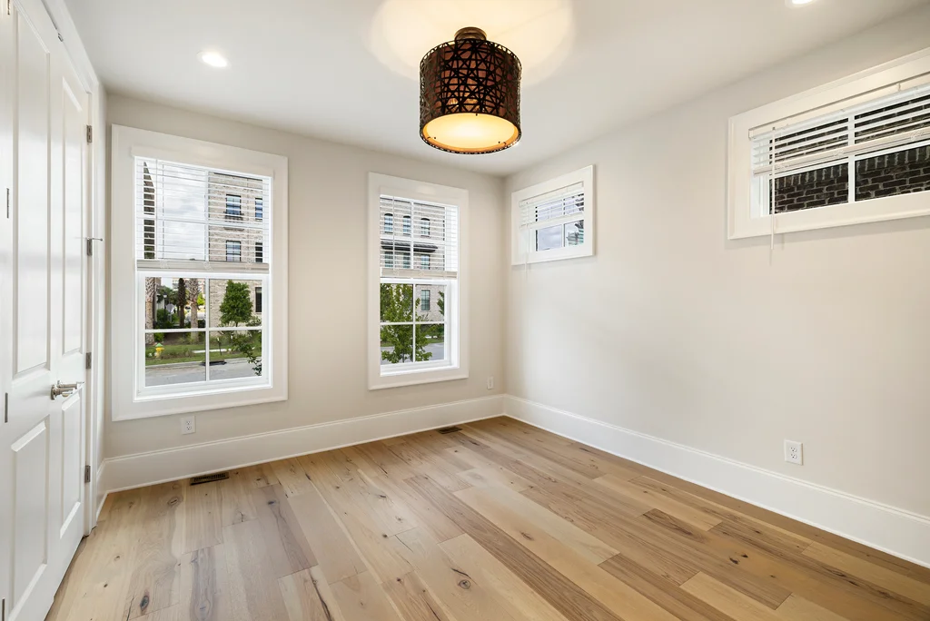 408 Upper E Ave - 012 (Photos)