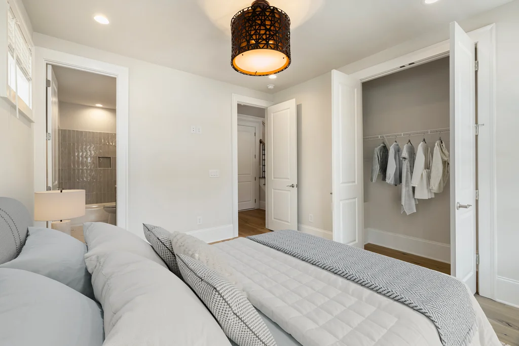 408 Upper E Ave - 013 (Photos)_final