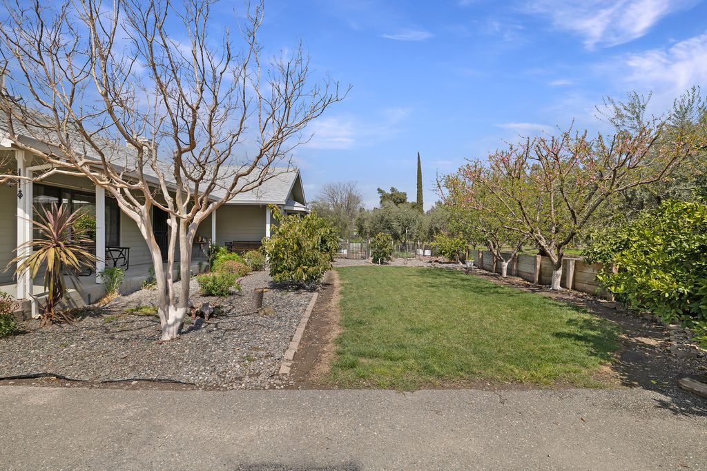 4617 Co Rd H - 002 Photos