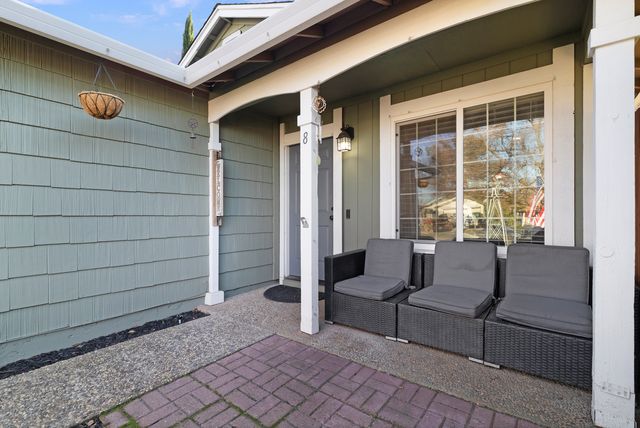 8 Olympus Ln - 006 Photos