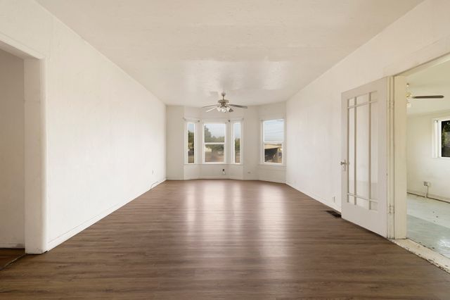 3131 Rodeo Ave - 005 Photos
