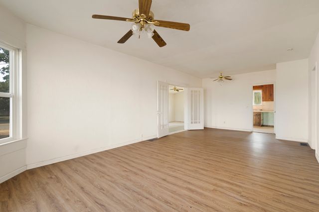 3131 Rodeo Ave - 006 Photos