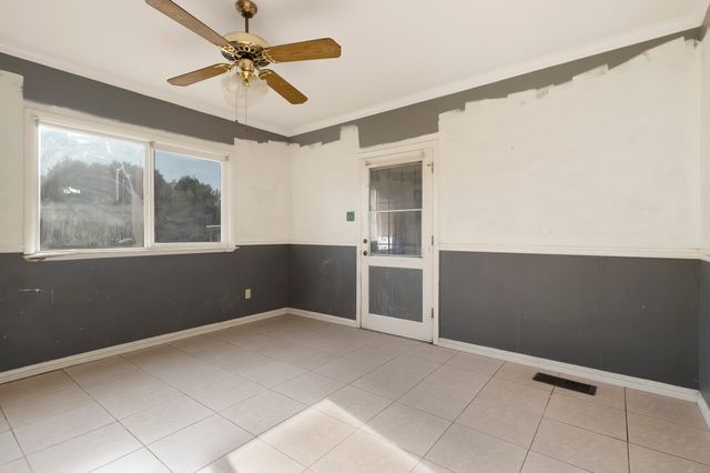 3131 Rodeo Ave - 007 Photos