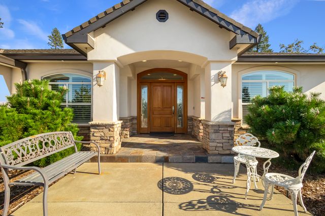 1495 Lofty View Dr - 008 Photos