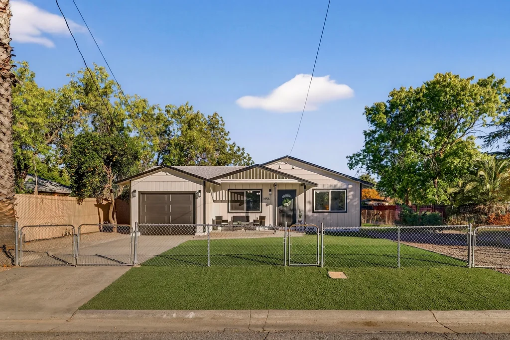 1456 Fig Ln - 003 (Photos)