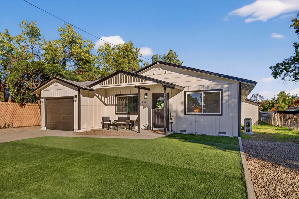 1456 Fig Ln - 004 (Photos)