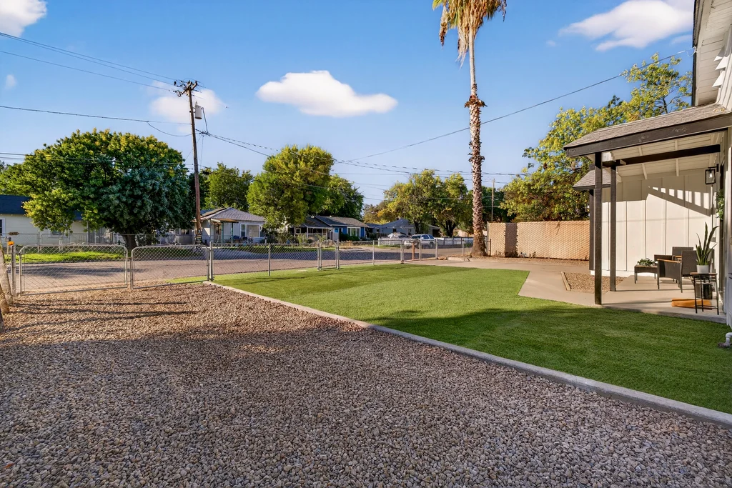 1456 Fig Ln - 006 (Photos)