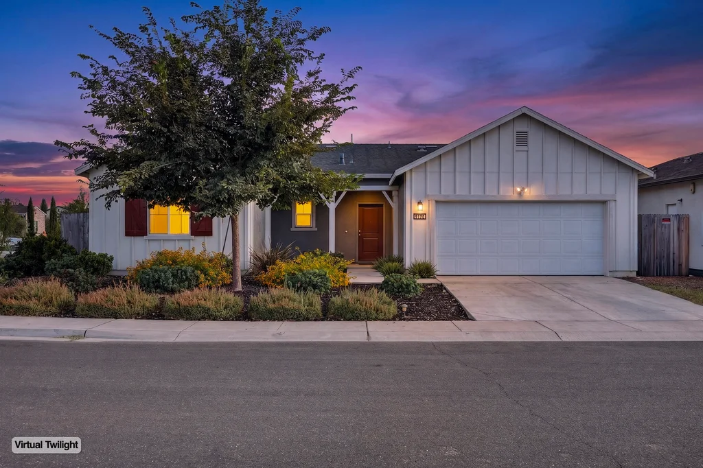 3158 Violet Ct - 002 (Photos)