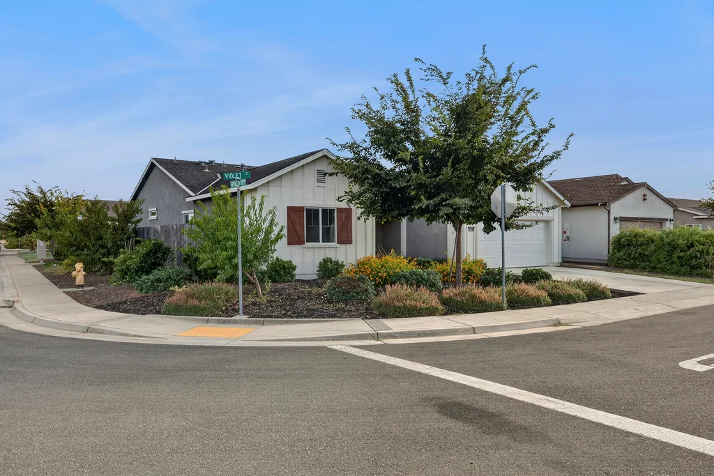 3158 Violet Ct - 004 (Photos)