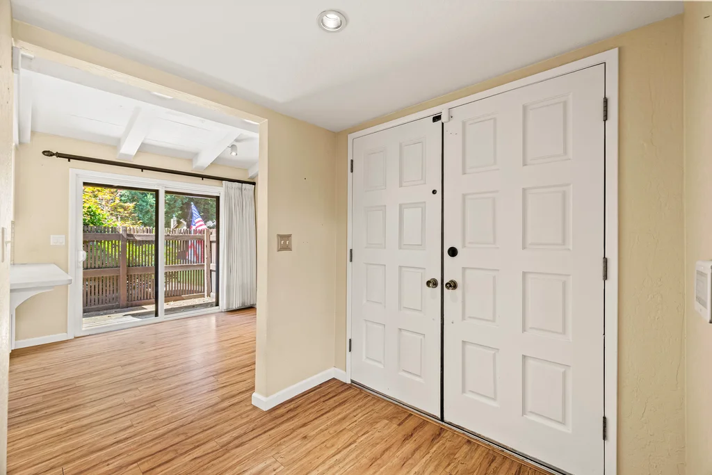 26 Northwood Commons Pl - 008 (Photos)