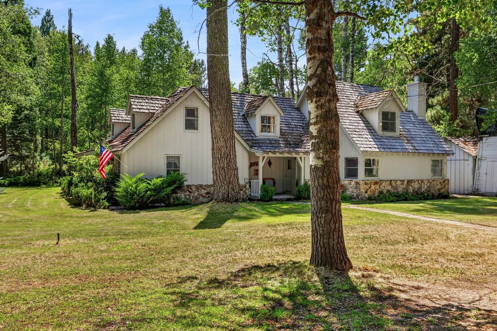 735 Feather River Dr - 006 (Photos)