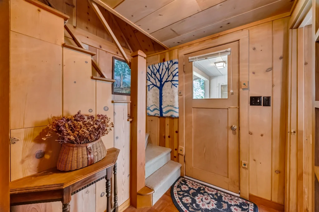 735 Feather River Dr - 008 (Photos)