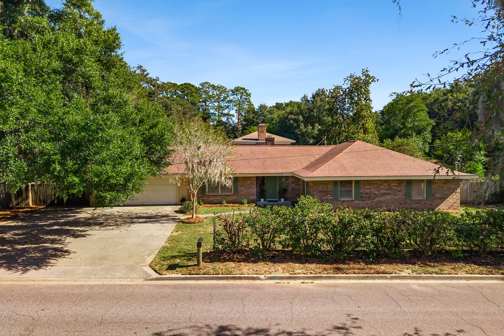 8404 Old Montgomery Rd - 001 (Photos)