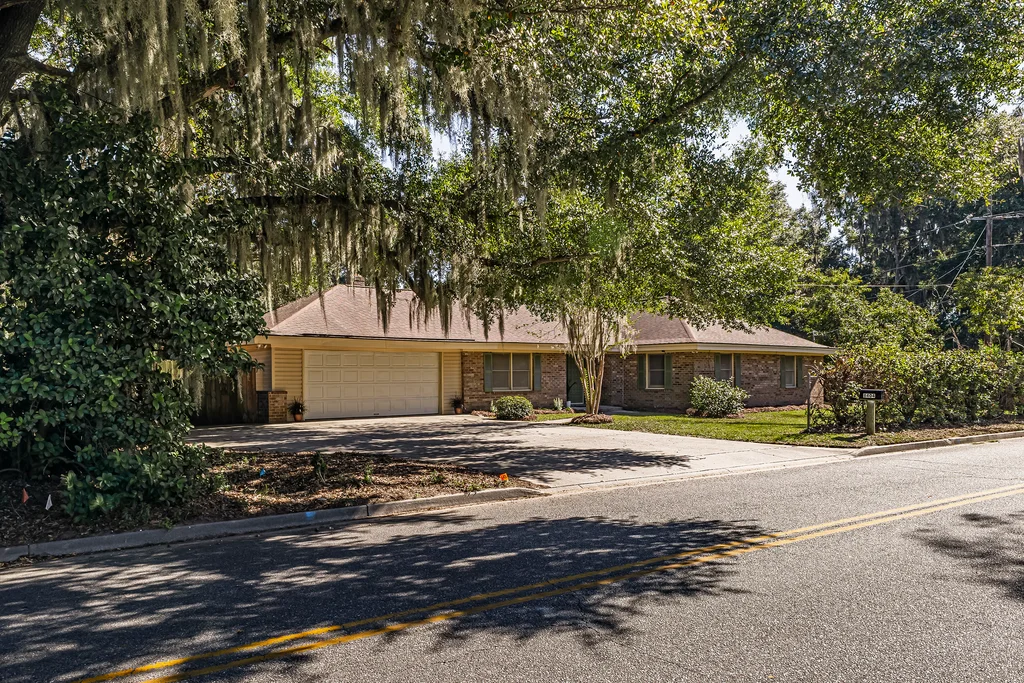 8404 Old Montgomery Rd - 002 (Photos)